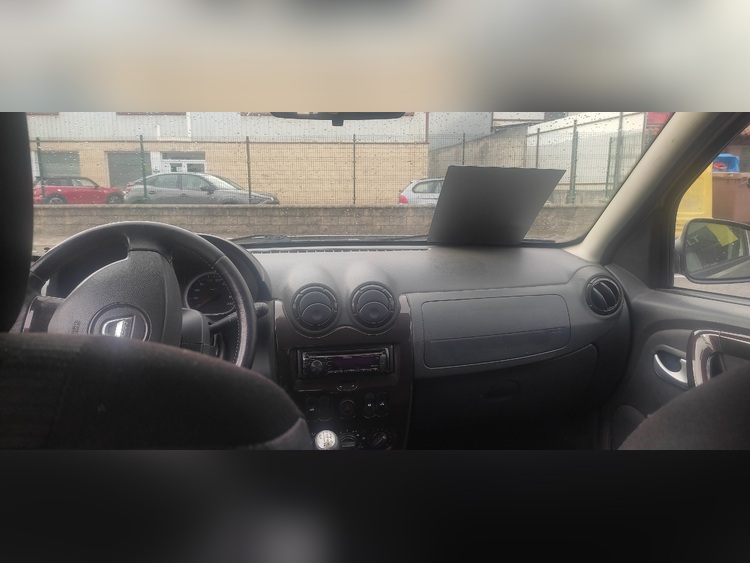 Dacia Duster AMBIANCE 1.5 DCI 110 CV foto 3